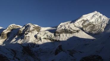 Chulu Far East Peak Climbing (6,045M) With Thorong La Pass (5,416M) 19 Days